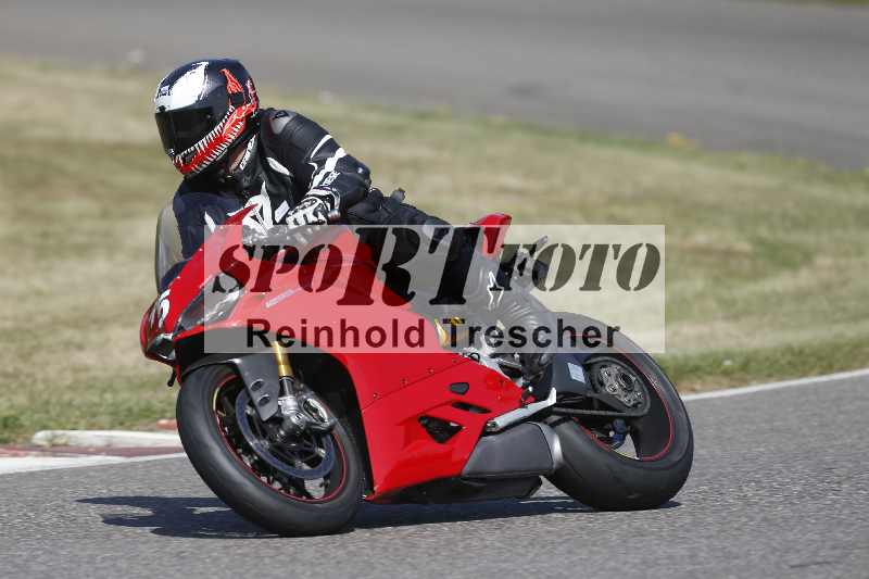 /21 17.06.2026  Ducati Schweiz Track Warmup ADR/Gruppe blau/15